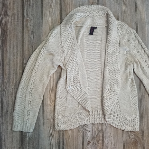 Long Sleeve Knit Crochet Cardigan Sweater Top - Picture 2 of 15